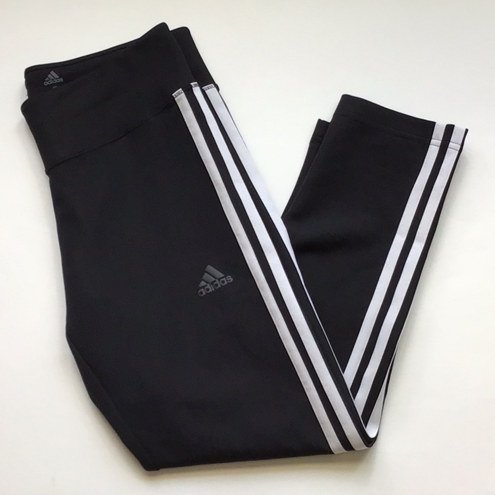 🔻 Adidas Climalite Crops